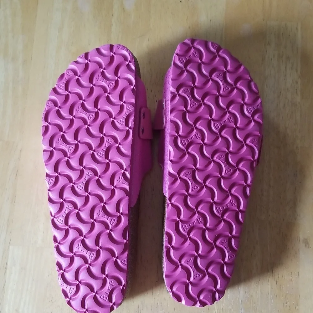 Birkenstock Oita Slide Sandal in Fuchsia - Picture 11 of 12